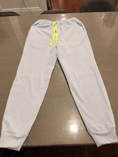 FIGS Tansen Men's Jogger Scrub Pants in Charcoal