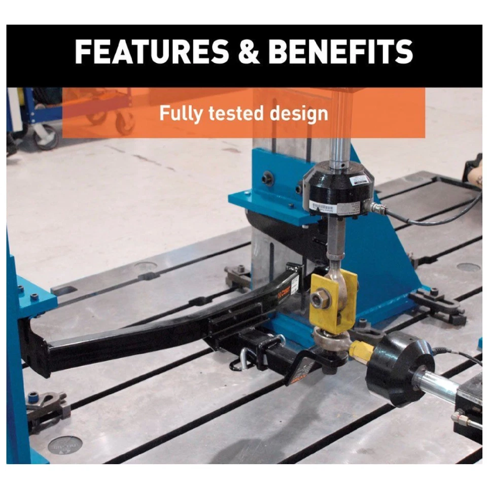 Curt Class 3 Trailer Hitch 13514 for Nissan Xterra Foto 4 de 4