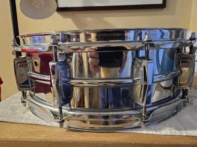 Ludwig Supraphonic  14x5 Vintage 10 Lug Snare Drum date stamp 1967.  Excellent