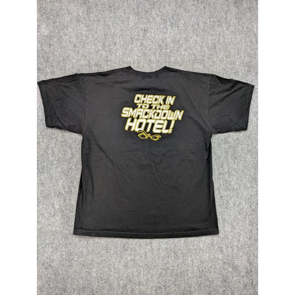 Camiseta Negra De Colección WWE The Rock Says Smackdown Hotel Para Hombres XXL Lucha Libre Y2K Foto 2 de 4