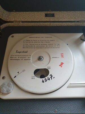 Tous les tourne-disques en finition bois pour un look vintage
