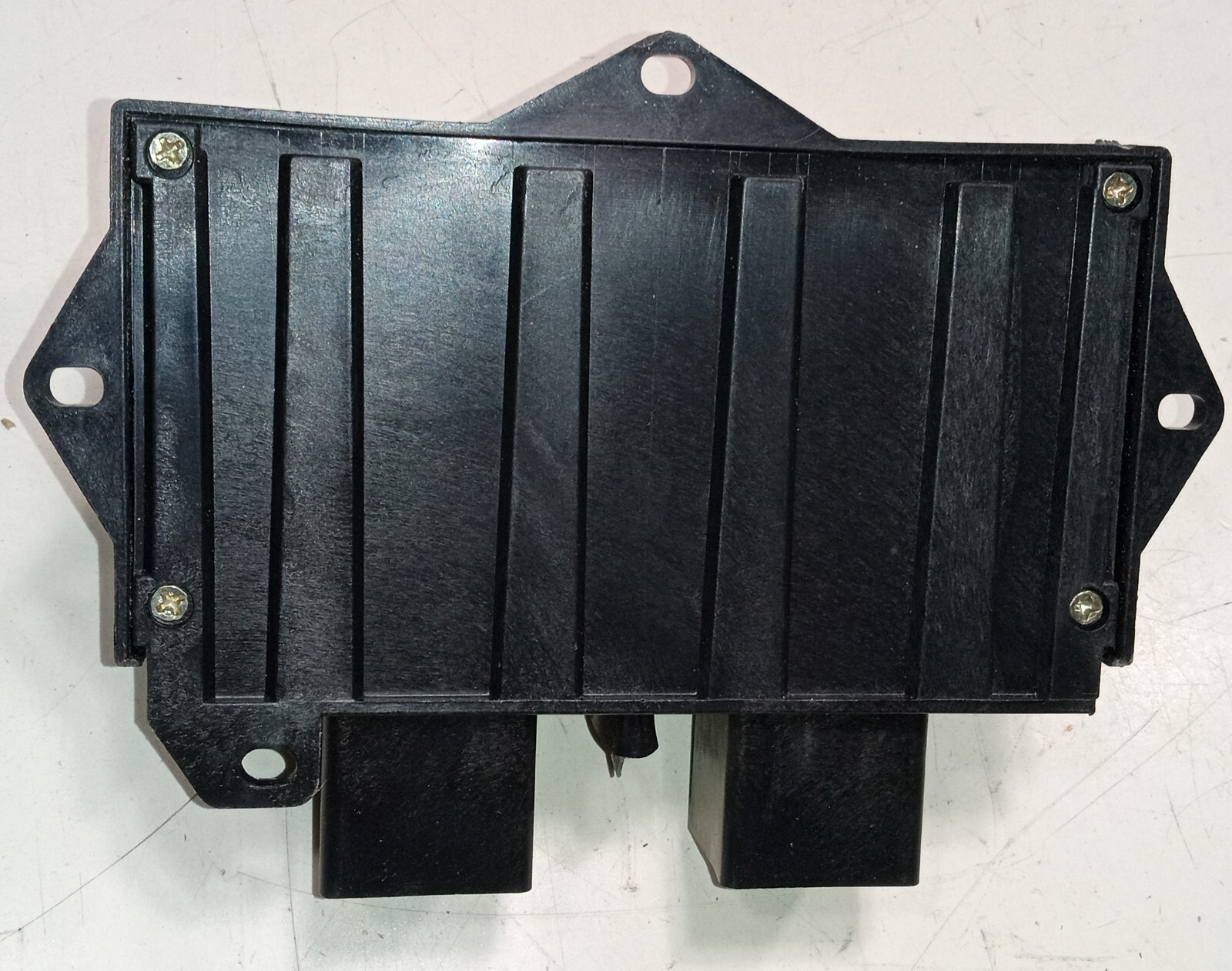 Ferrari 412 Fuse Box Electrical Controls Secondary Relay Board_127078_GENUINE