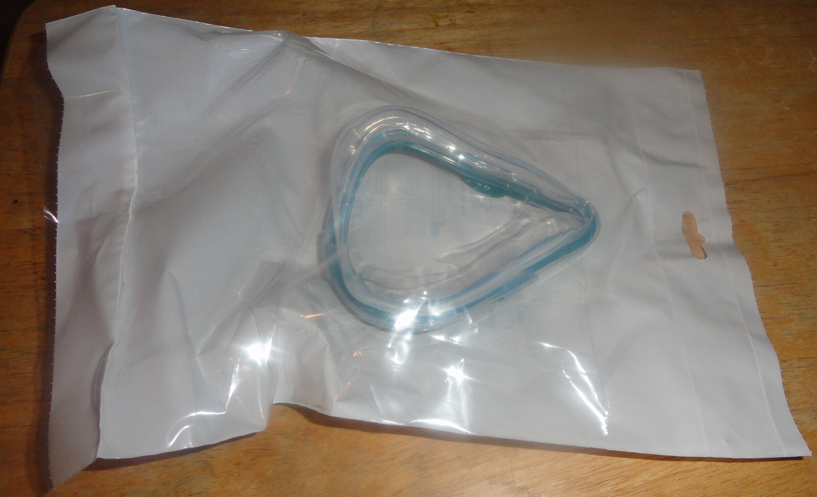 One (1) ResMed 61292 Mirage Quattro Cushion & Clip, Medium New Sealed Unopened eBay