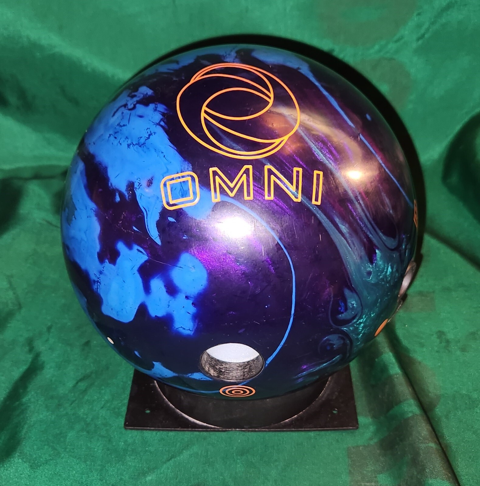 Ebonite Omni Hybrid Bowling Ball 14 lbs 8.5 oz Preowned JNT32197 eBay