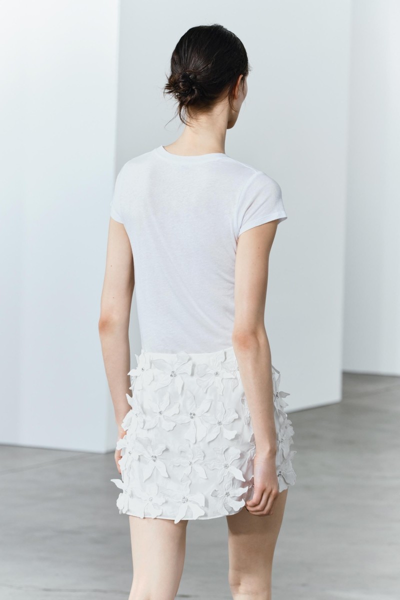 NEW ZARA SS24 ZW COLLECTION SHORT FLORAL SKIRT 5598/040