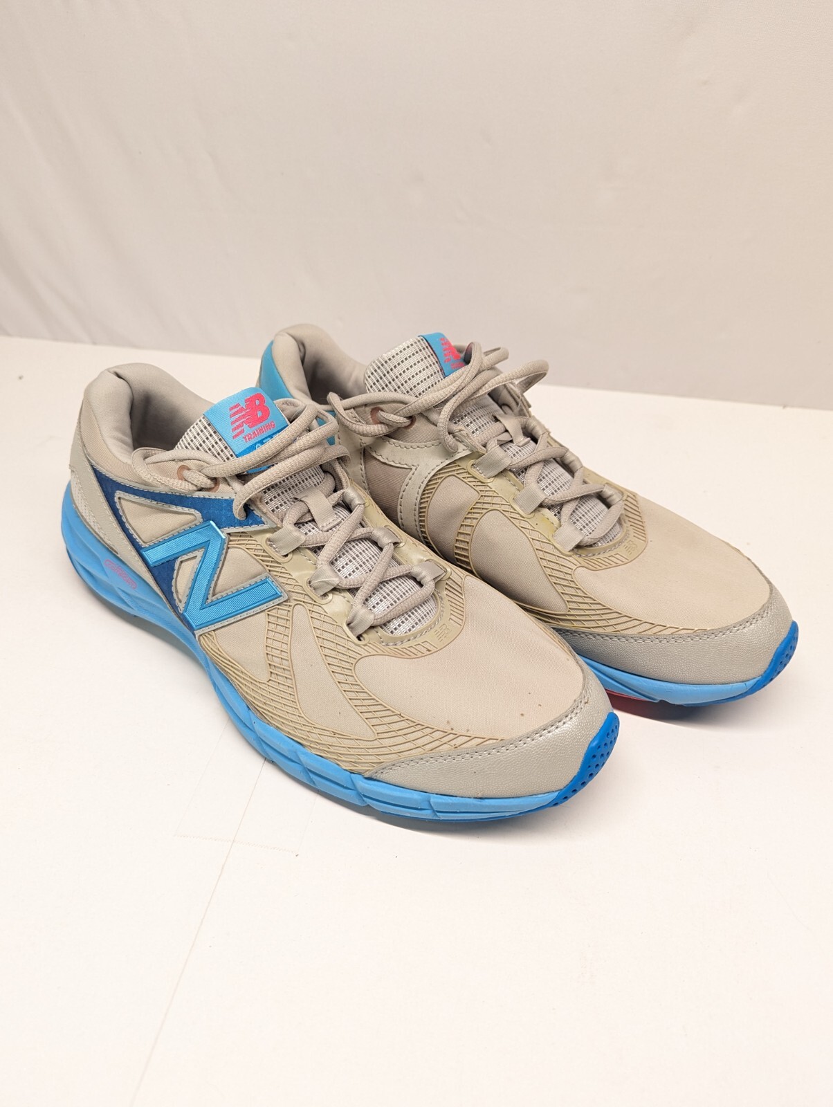 New Balance 877 WX877SB Women's Size 11 MSRP $99.99 Ships ASAP FREE