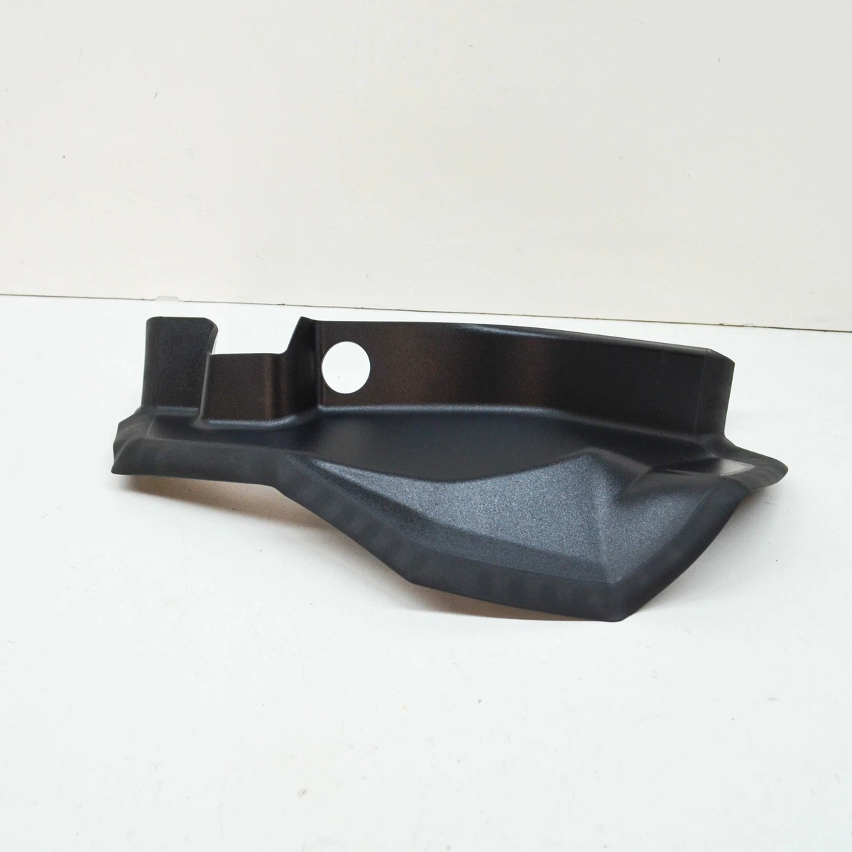 NEW BMW X6 G06 REAR LEFT TAILLIGHT DRIP RAIL 7442299 63217442299 