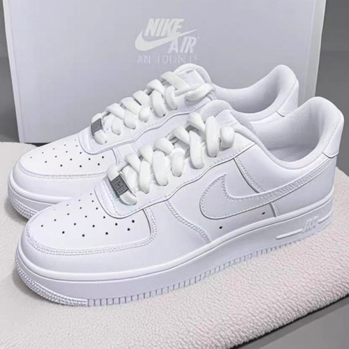 Nike Air Force 1 '07 (White)