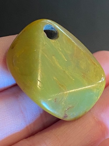 VTG Bakelite Catalin Pendant Bead Marbled Green Yellow Swirl Apple Juice Round - Picture 16 of 24