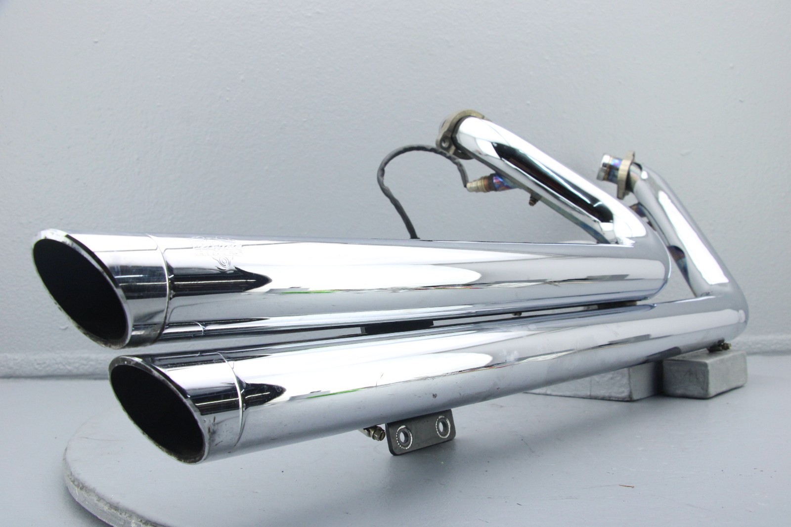 2011 Harley Softail VANCE HINES Exhaust Muffler Header Pipe Kit BIG SHOTS CHROME