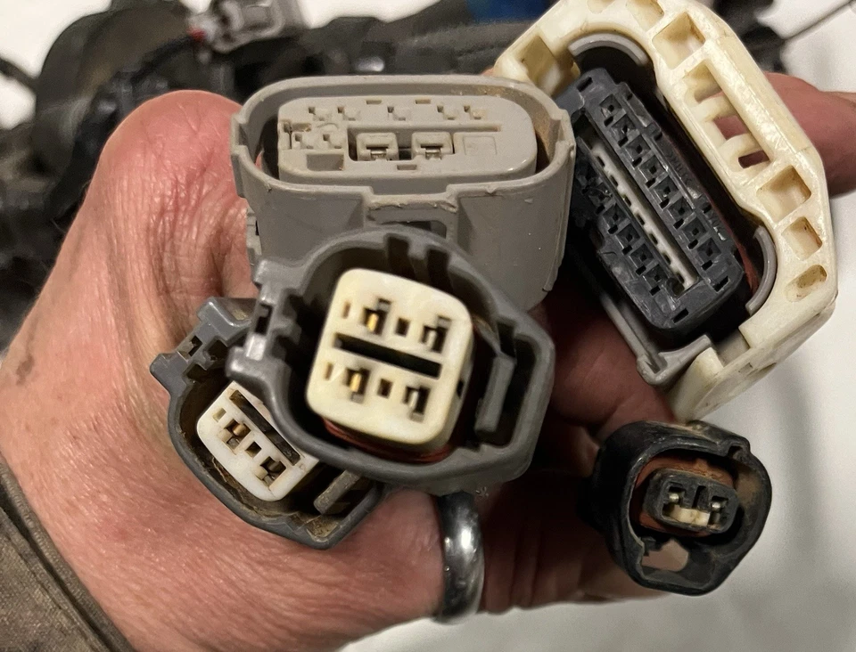 Arnés de cables completo para motor Toyota 4Runner Limited 2005-2008 4x4 4,0 L sin cortar Foto 2 de 4