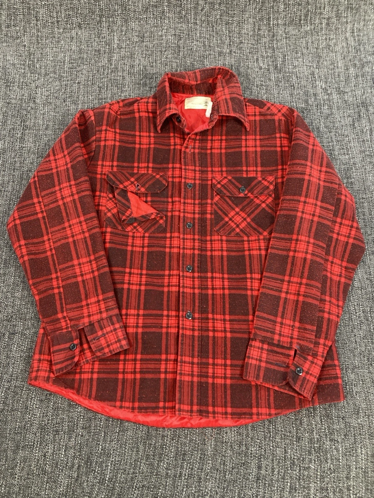 Vintage Field Outdoor Wear Quilted Flannel Shirt Jacket Red Plaid XL READ REPAIR
Opens in a new wind