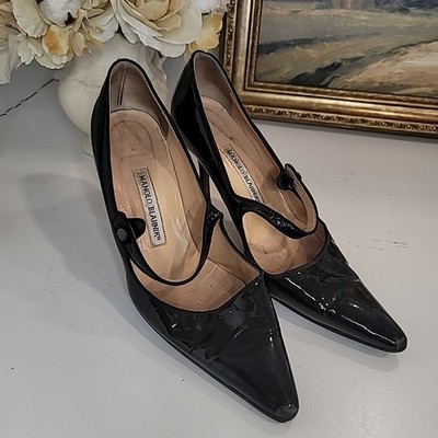 Manolo Blahnik Mary Jane Heels 38.5 Black Patent Leather Pumps