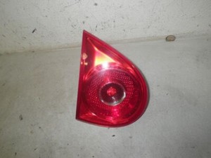 Rücklicht Heckleuchte links innen komplett ohne Lampenträger  GOLF V (1K1) 1.9