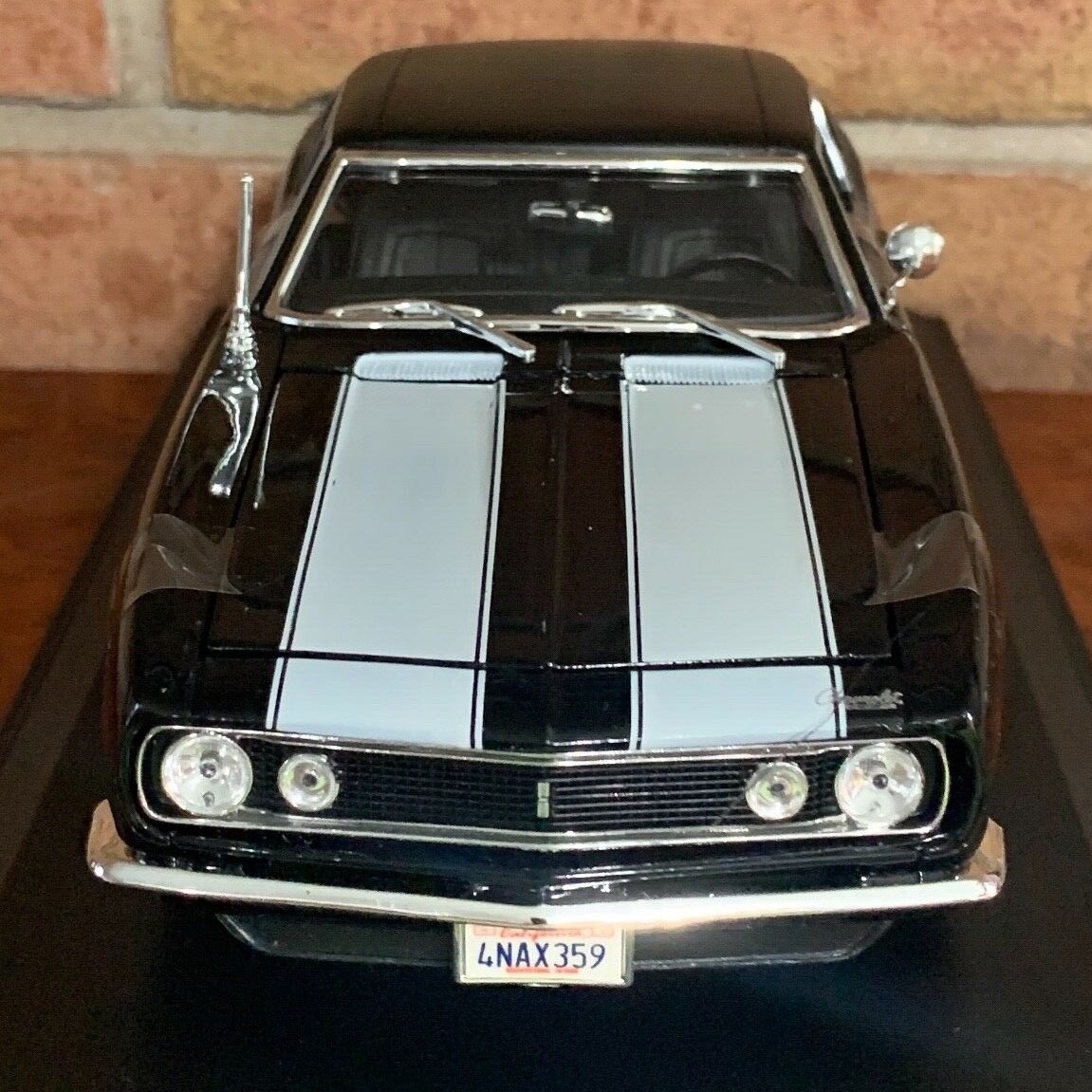 1/18 シボレー カマロ Z/28 1969年 Black American Muscle/ERTL 7320