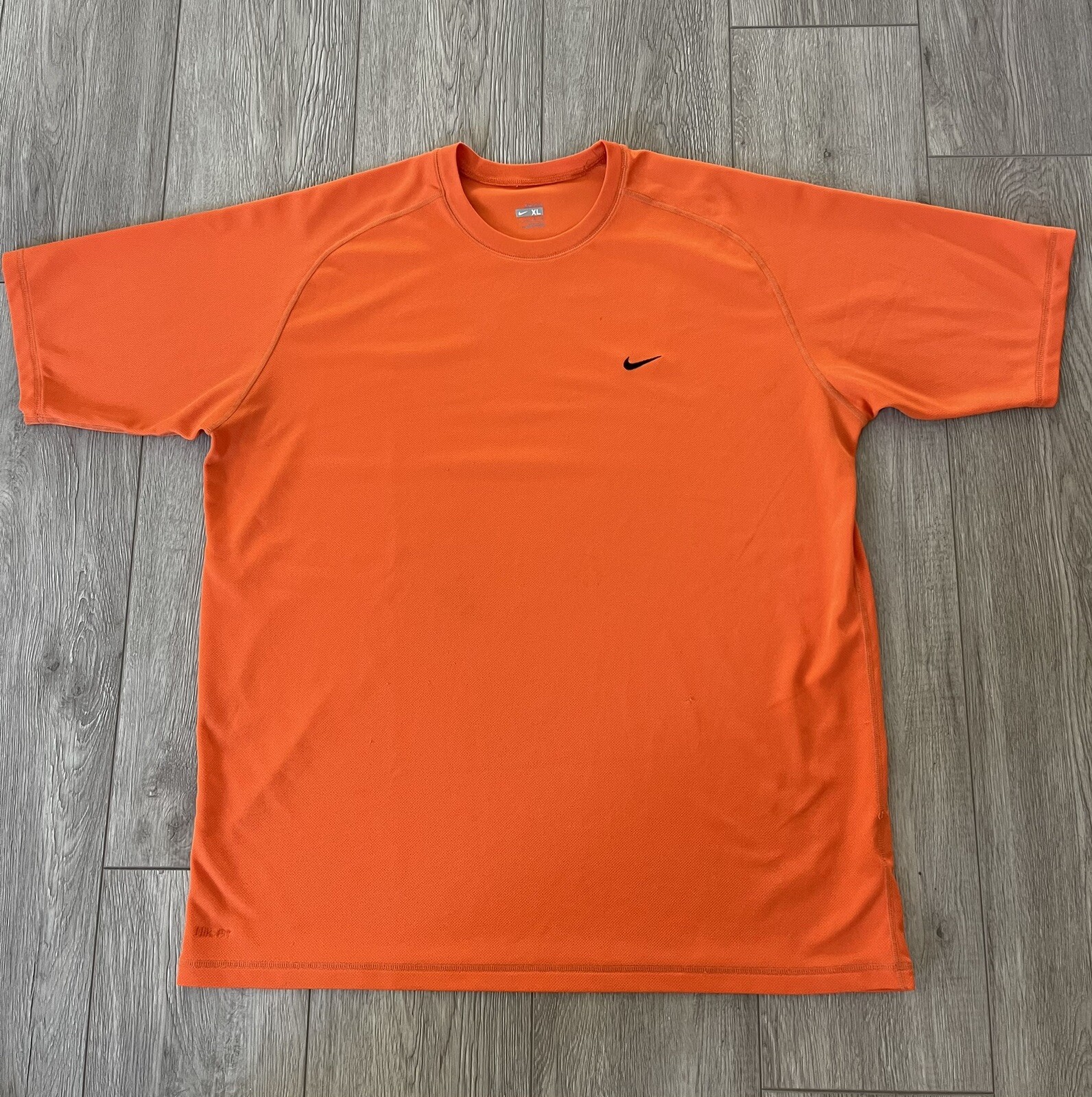 Nike Men's Dri-Fit XL Crew Neck Shirt with Embroidered Swoosh in Team Orange Y2K