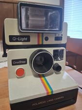 Polaroid One Step Land Camera With Q-light