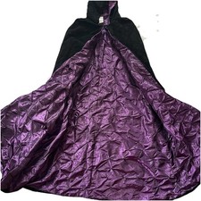 Spirit Of Halloween Deluxe Thick Cloak Cape Black Tufted Purple Adult One Size
