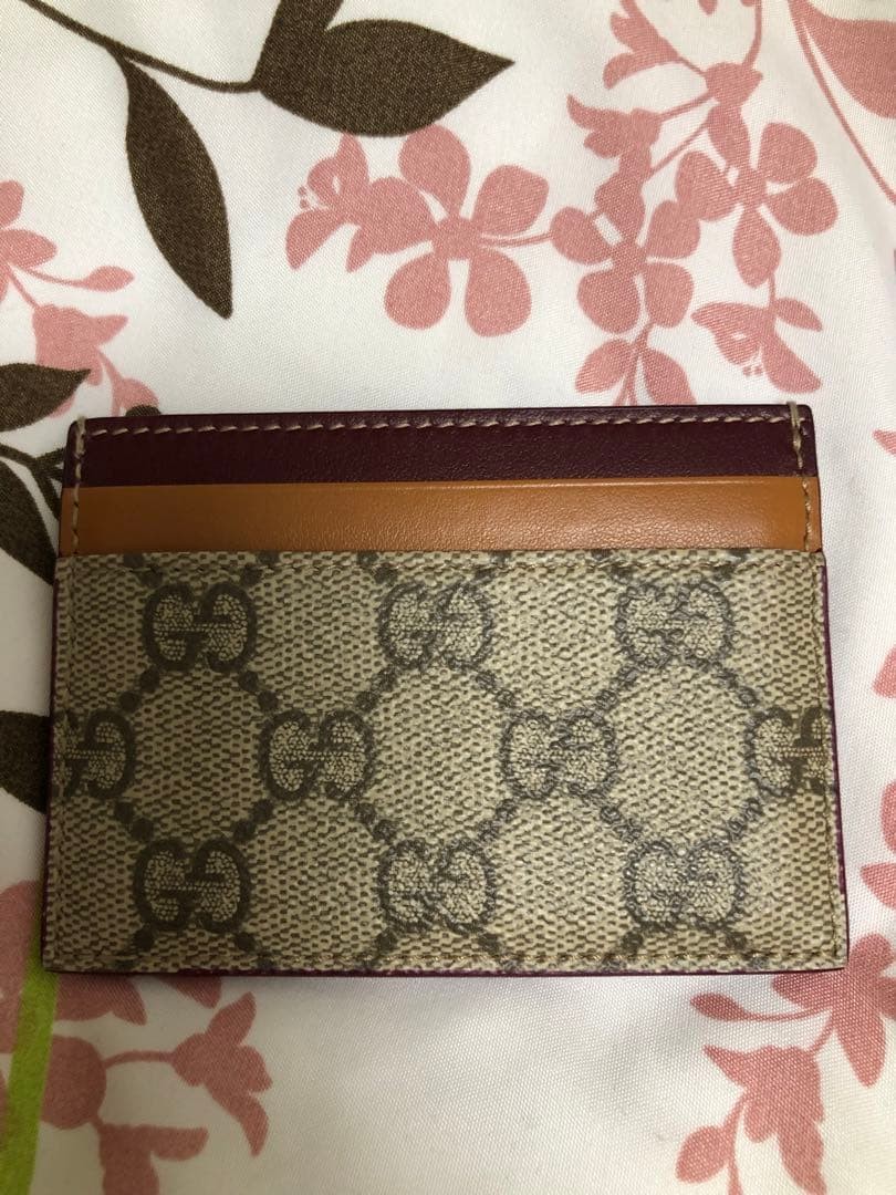 Gucci Card Case Women's Leather Credit Card Holder with Slots thumbnail 2