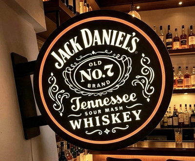 Jack Daniels Wandschild LED doppelseitig USB Licht Pub Bar Garage ManCave