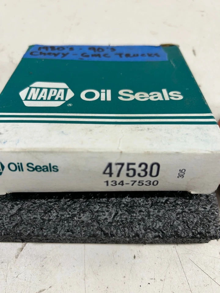 Napa Oil Seal #47530 134-7530 80-90s Chevy GMC - Image 2 of 2
