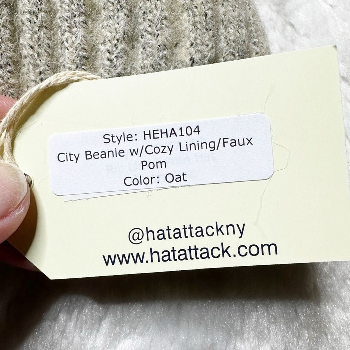 NWT Revolve Hat Attack City Beanie w/Cozy Lining & Faux Fur  display picture 3