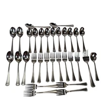 Oneidacraft Stainless Flatware Needlepoint Beaded Lot of 31 Pieces Forks Spoons