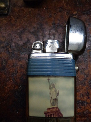 VU.Lighter. Scripto.Vintage. Benzin. Feuerzeug.Amerika.USA.Patent.Gute Erhaltung