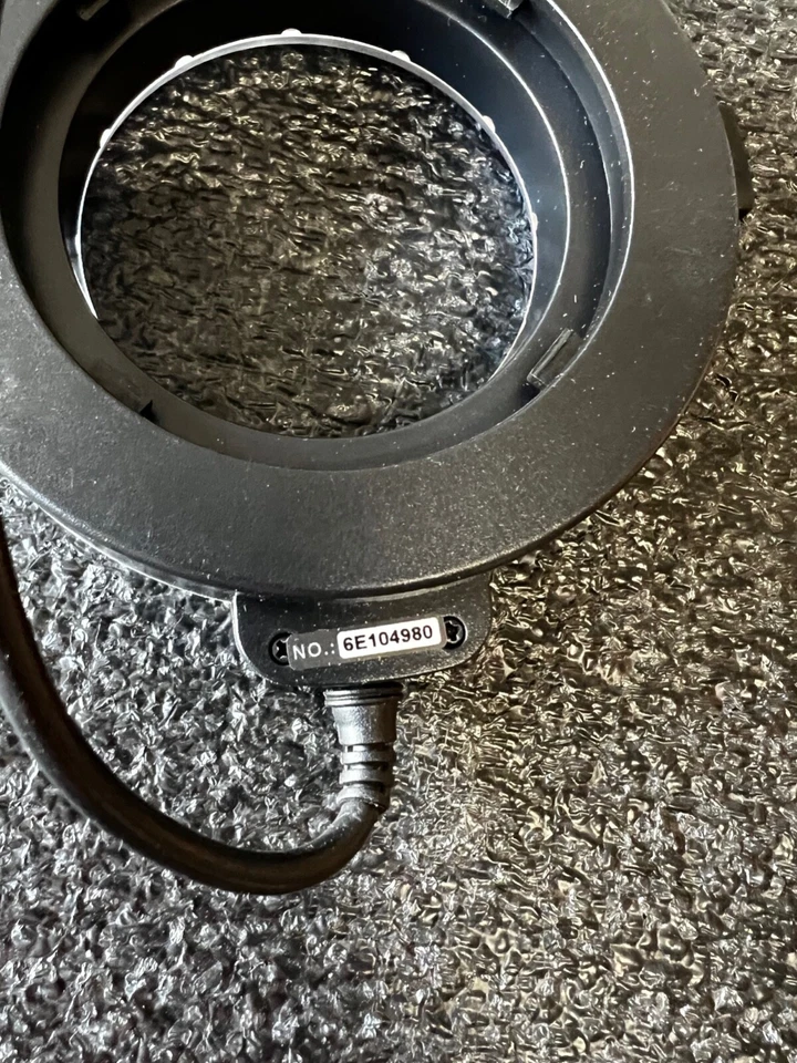 Aputure AHL-HC100 Amaran Halo LED Ring Flash for Canon Cameras - Image 2 of 4