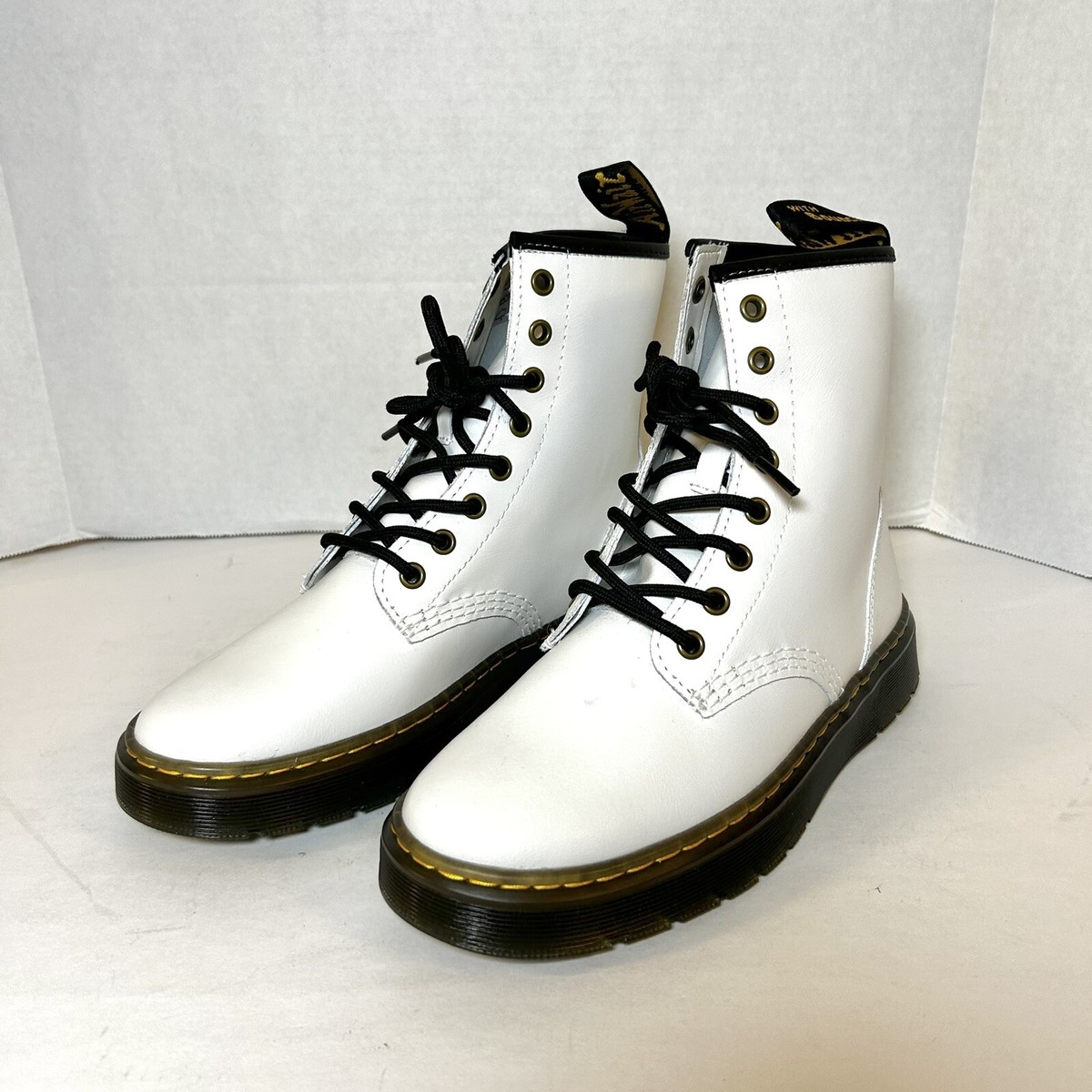 Dr. Martens Zavala White Round Toe Lace-Up Combat Boots Men 6 or Women 7 Dr. Martens Zavala Leather White Combat Boots Lace Up  main image 4