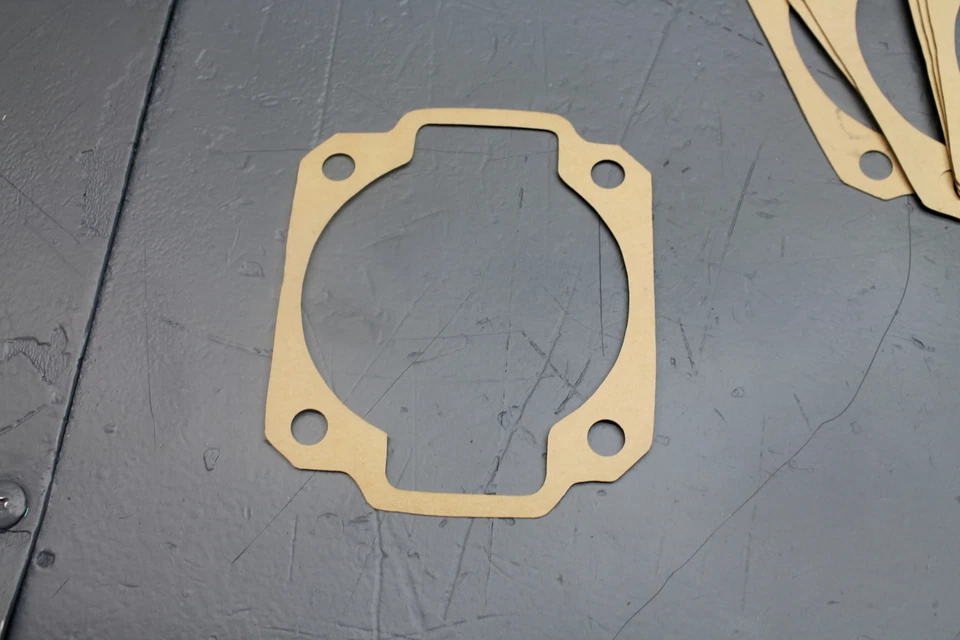 Nuevo de Lote Antiguo 1996 Ski-Doo Elan 250 Motor Motor Cilindro Base Paquete de 9 420830420 Foto 4 de 4