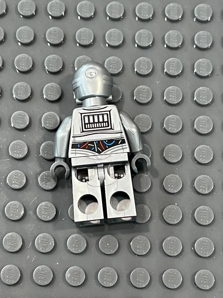 Lego Star Wars Silver Protocol Droid (U-3PO)  Minifigure sw0766 75146 - Image 2 of 2