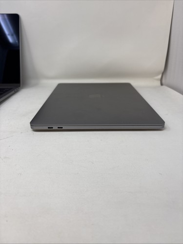 Macbook pro 2016 13 inch 2.0GHz Intel Core i5 16GB RAM 256 GB SSD - Picture 3 of 6