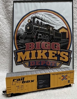 Atlas Railbox HO Box Car #33 677 Yellow Black Gray Analog DC Two-Rail
