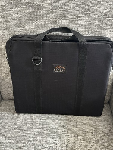 Trager Seattle Messenger Computer Travel Work Side Bag Pack Black