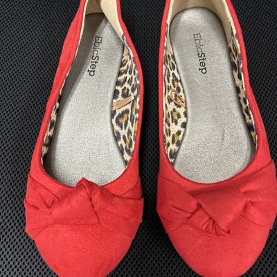 Ebic Step Women s Size 8 Red Faux Suede Flats.