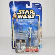 Hasbro Attack Of The Clones Taun We Action Figure SEALED star wars figure