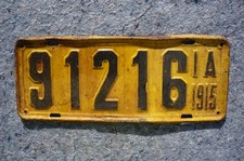 1915 Iowa License Plate