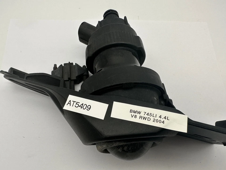 Faro antiniebla delantero derecho del lado del pasajero OEM 02-08 BMW 745Li 750Li 760Li Foto 2 de 4