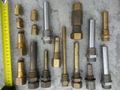TEMPERATURTEMPERATURTEMPERATURSONDE SENSOR GLÜHBIRNENWELLS - 11 AUS - MESSING, EDELSTAHL UND STAHL 