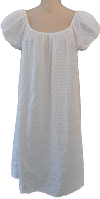 Sophie Max White Dress Eyelet Lace with Daisy print Size XS