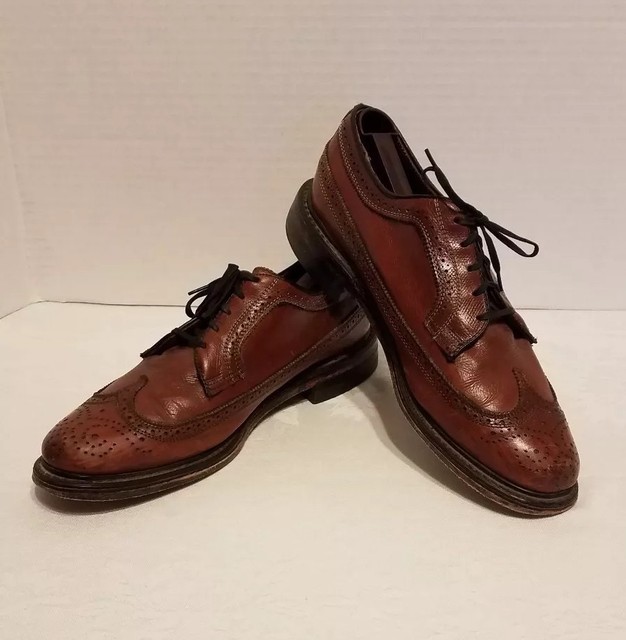 Vintage JC Penney Shoe Classics Brown Leather Longwing Wingtip Oxfords