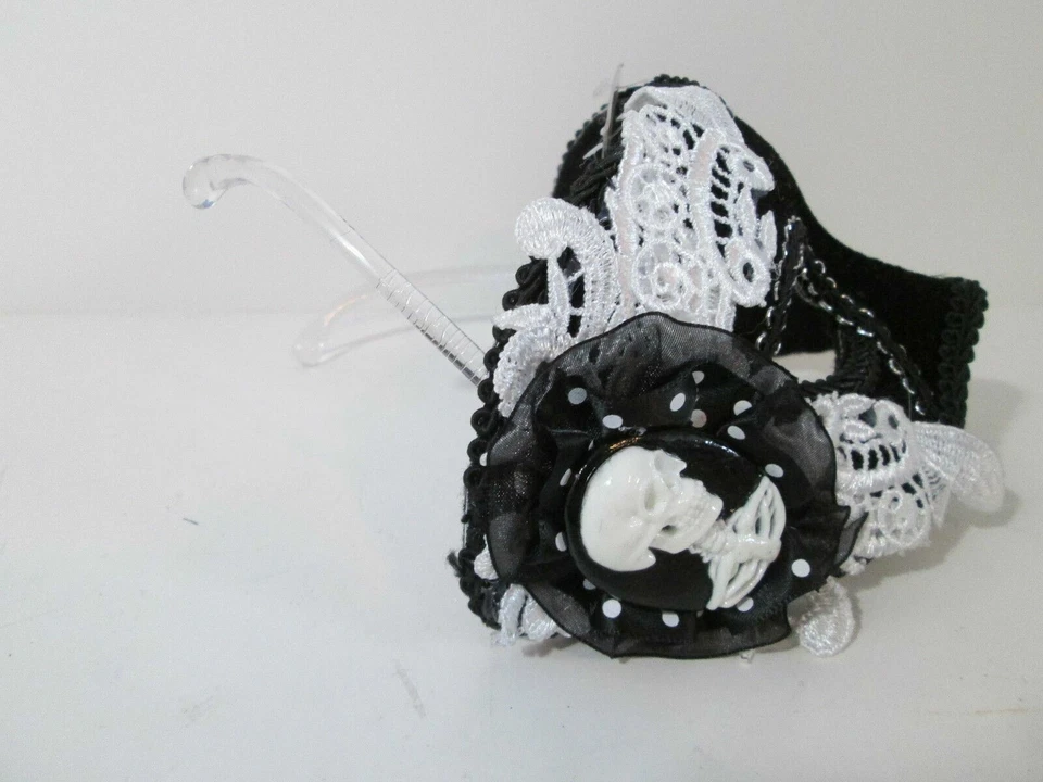 Máscara Negra Elegante Calavera y Encaje Gafas Mascarada Fiesta Juegos con disfraces Foto 2 de 3