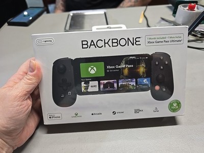 Backbone One for Xbox BB-02-B-XW For iPhone Lightning Mobile Gaming Controller W