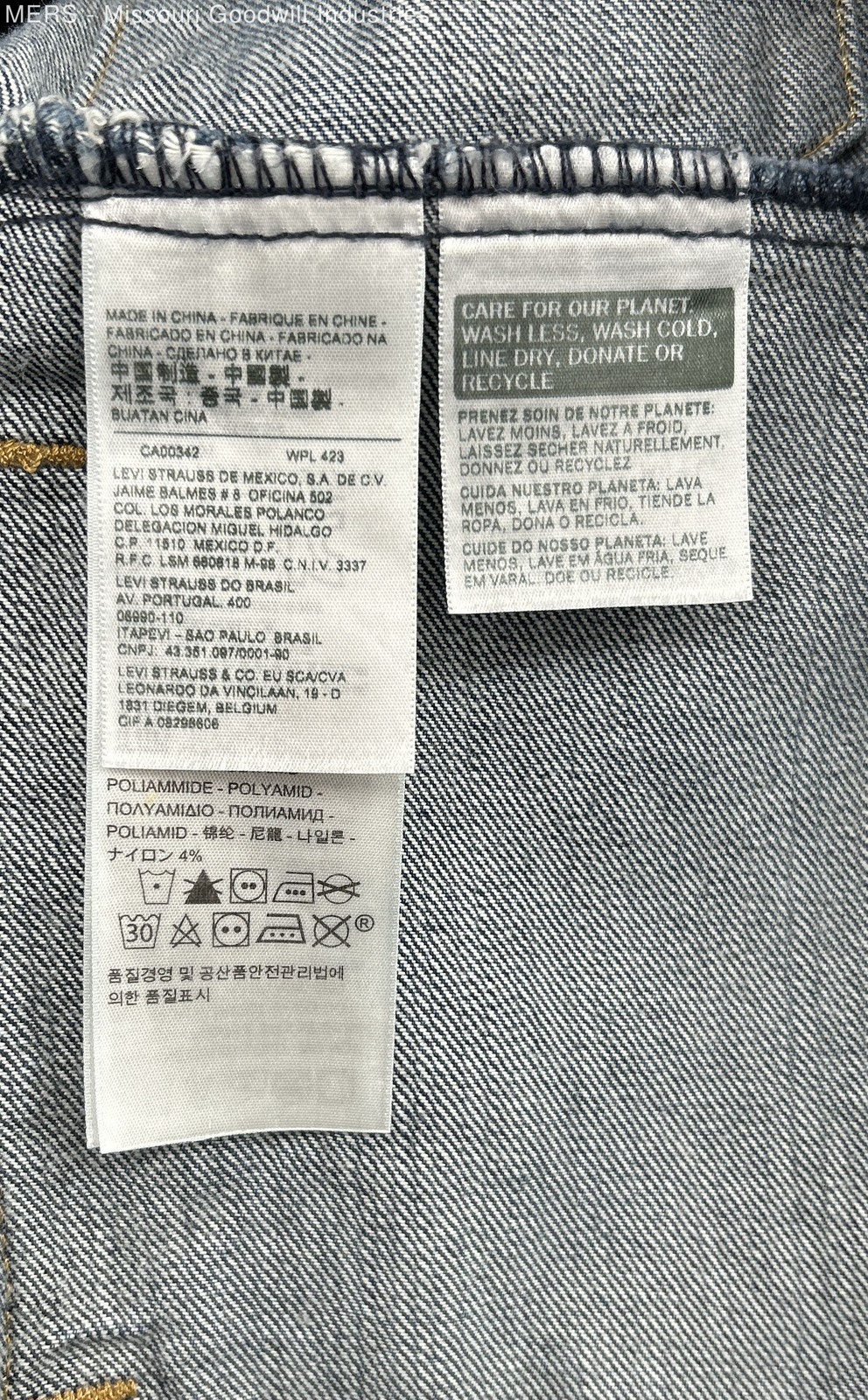 Levis Blue Patchwork Embroidered Denim Jacket Out… - image 9