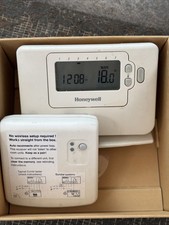Honeywell CM727 RF Programmable Room Thermostat - White