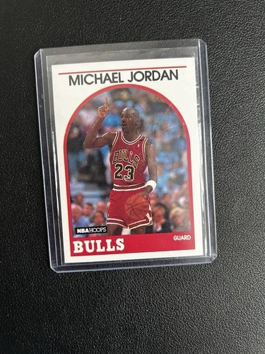 1989-90 NBA Hoops Michael Jordan #200 Chicago Bulls Basketball Card Base Set