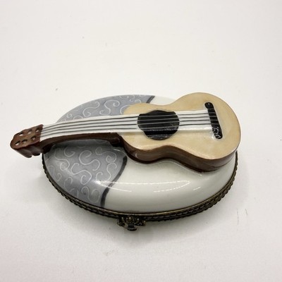 Peint Main Limoges France Chamart Guitar Music Trinket Box Vintage/Antique Video