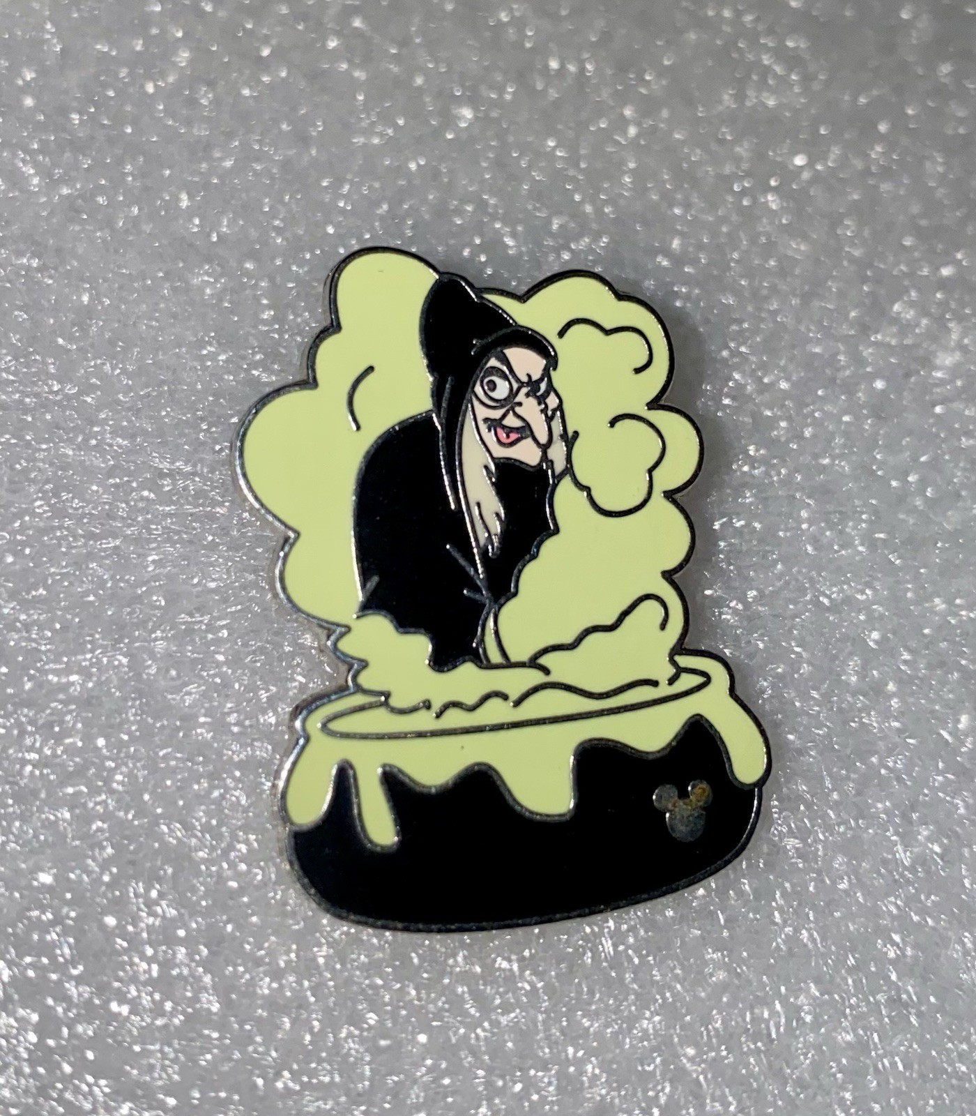Disney 2007 Old Hag Hidden Mickey Pin 5 Of 5 Pin