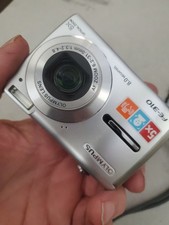 Olympus FE-310 8mp 5x Optical Zoom Silver Digital Camera   TESTED  WORKING    